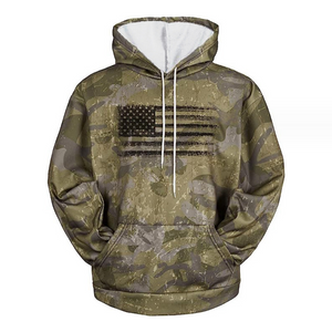 Herren-Kapuzenpullover mit amerikanischem Flaggen-Print und Camouflage-Muster