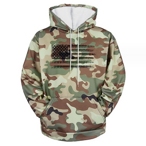 Herren-Kapuzenpullover mit amerikanischem Flaggen-Print und Camouflage-Muster