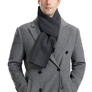 Warmer Strickschal im britischen Stil für Herren