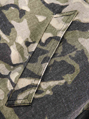 Jacke mit Camouflage-Fell-Kapuze