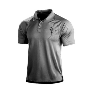 POLOSHIRT MIT RAGLAN-GRAFIK UND SKELETTDRUCK