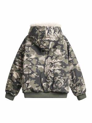 Jacke mit Camouflage-Fell-Kapuze