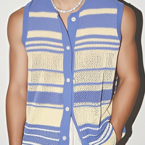 Lässiges, kontrastfarben gestreiftes Herren-Strickhemd mit Rundhalsausschnitt, einreihig, ärmellos