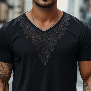 Herrenmode Lässiges Kurzarm-T-Shirt aus Baumwolle mit V-Ausschnitt und Spitze