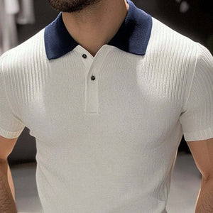Lässiges, gestricktes Poloshirt mit kurzen Ärmeln in Kontrastfarbe für Herren