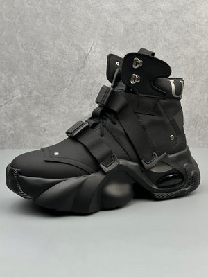 Stealth Runner-Stiefel mit Doppelriemen