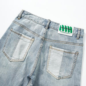 Herrenjeans mit Patchwork-Stickerei