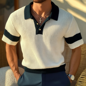 Lässiges Herren-Poloshirt mit kontrastierendem Revers und schmaler Passform, gestrickt, kurzärmelig