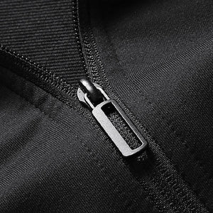 Dreiteiliges Set aus Sweatshirt und Hoodie für Herren im Freien und in der Freizeit