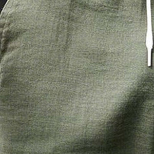 Atmungsaktive Freizeitshorts für Herren in hellem Armeegrün