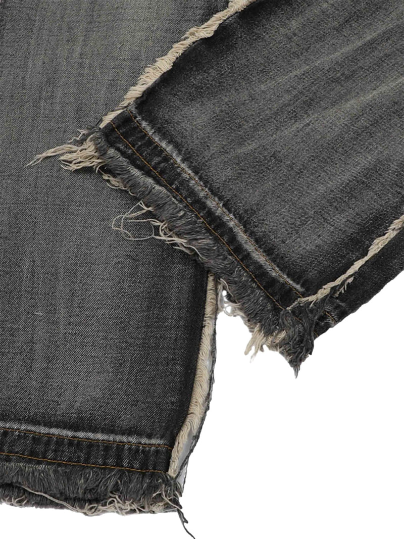 High Street – Jeans mit verwaschenem und abgenutztem Schnitt und Raw Edge 