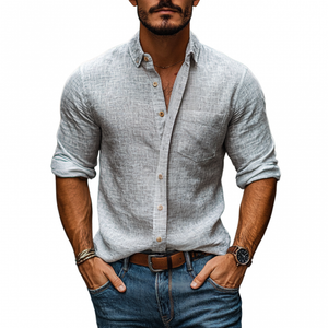 Lässiges Herrenhemd aus Leinen mit Revers und schmaler Passform, aufgesetzte Tasche, Langarm