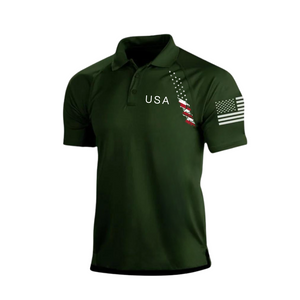 BUNTES POLOSHIRT MIT RAGLAN-GRAFIK UND USA-FLAGGE