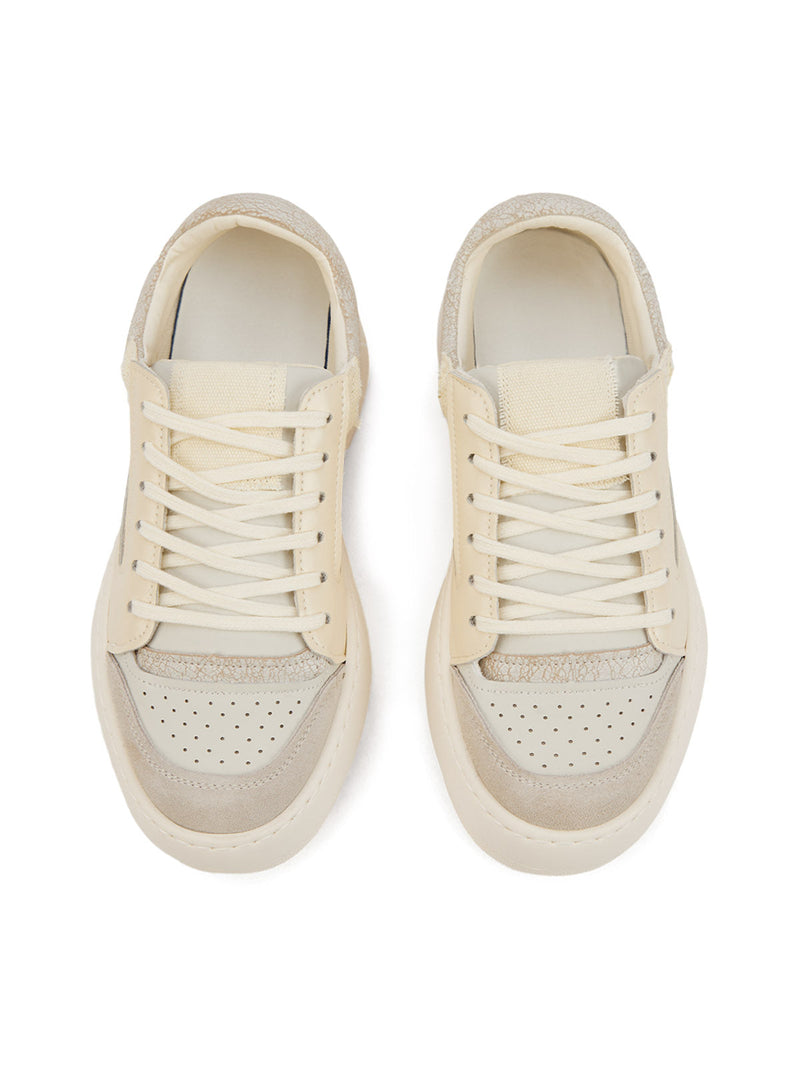 Versatile Centennial Low Leather Sneakers