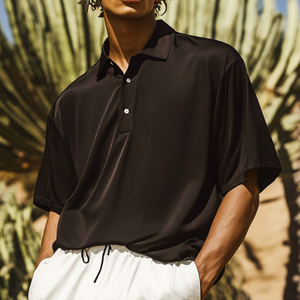 Stilvolles, übergroßes Poloshirt mit kurzen Ärmeln und Satin-Revers für Herren