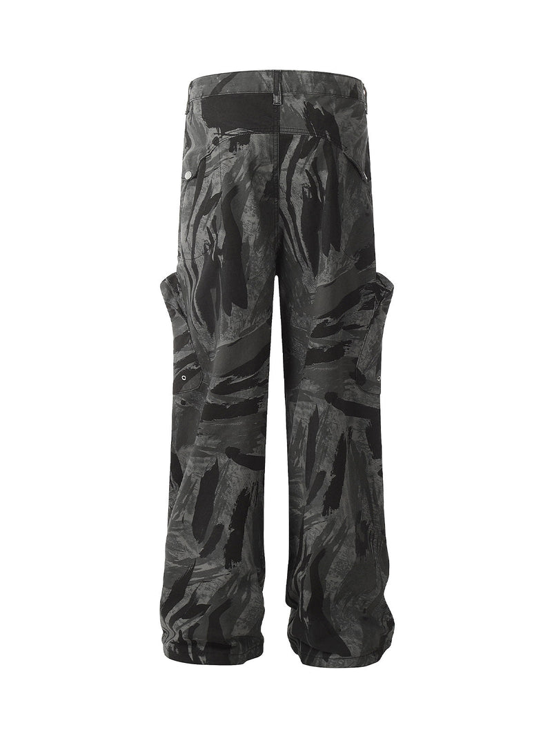 Multi-Pocket Camo Cargo Pants