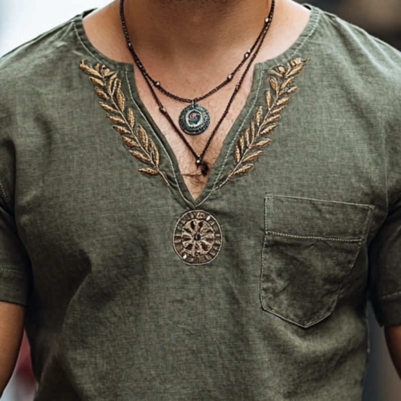 Men's Casual Cotton Linen V-neck Embroidered Patch Pocket Short-sleeved T-shirt