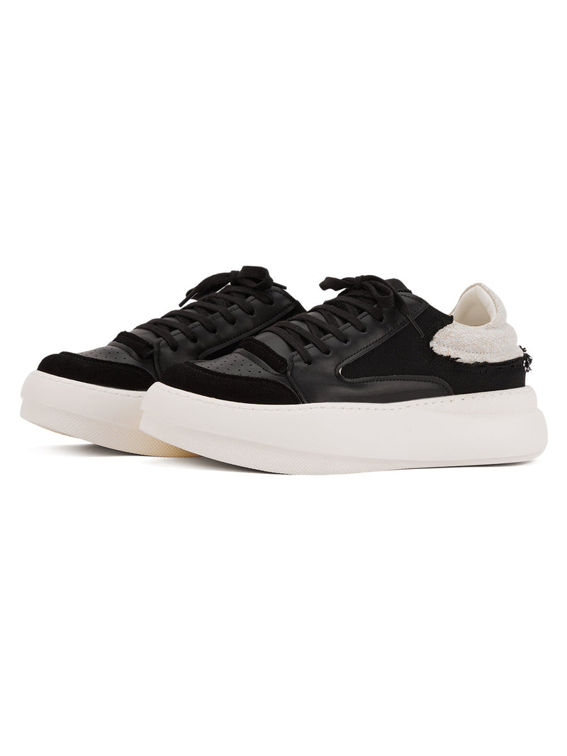 Versatile Centennial Low Leather Sneakers