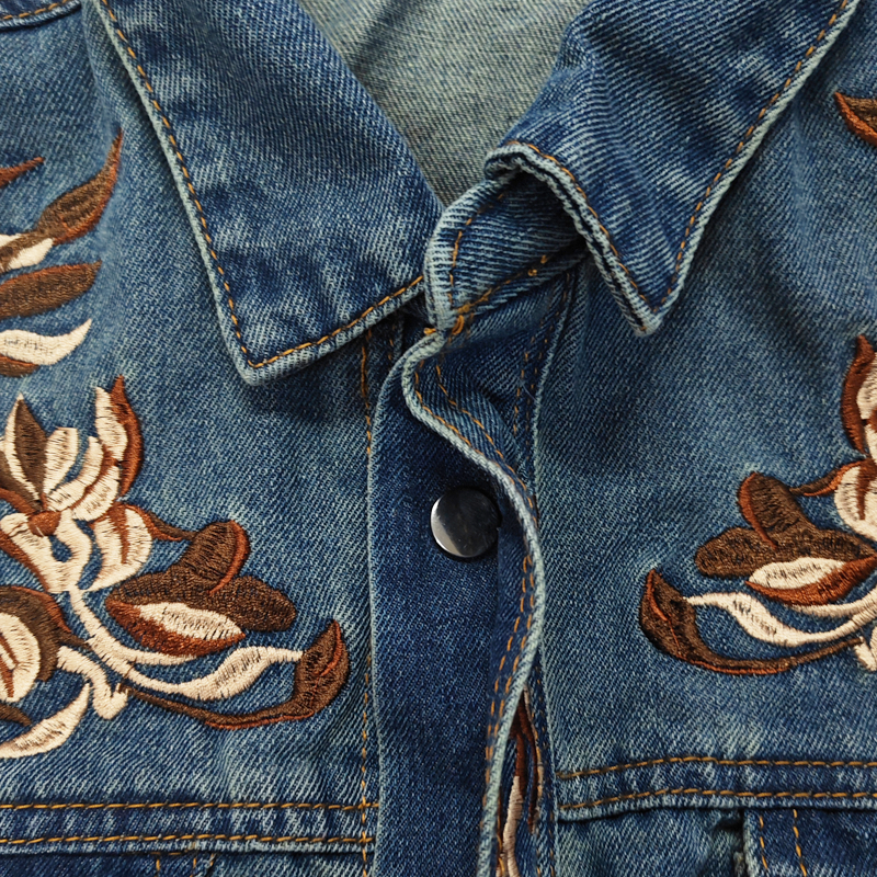 Herren-Jeanshemd im Western-Cowboy-Stil mit besticktem Revers und Brusttasche, langärmelig