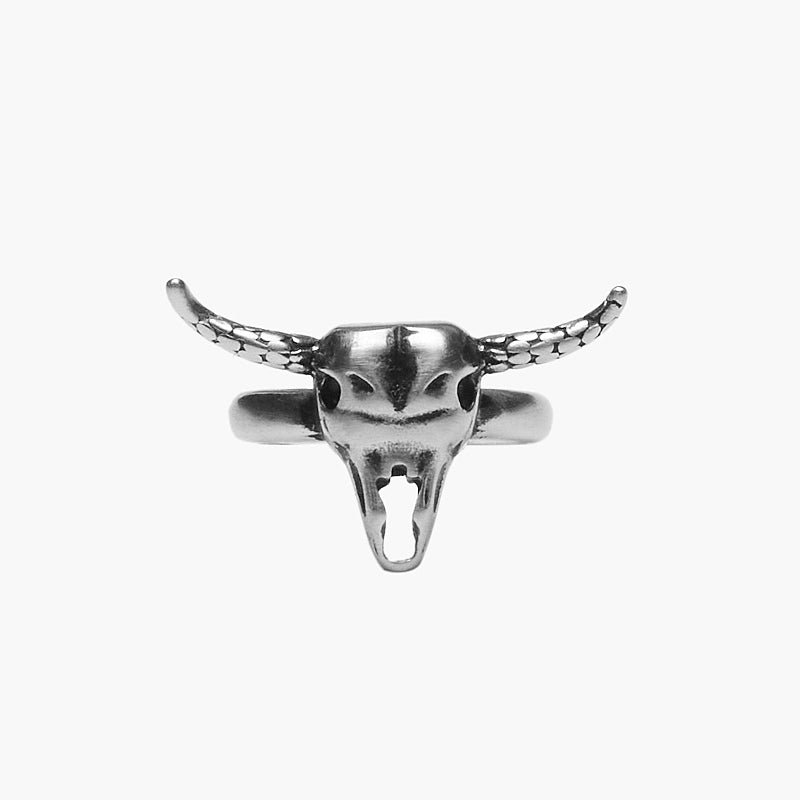 RETRO COW SKULL RING