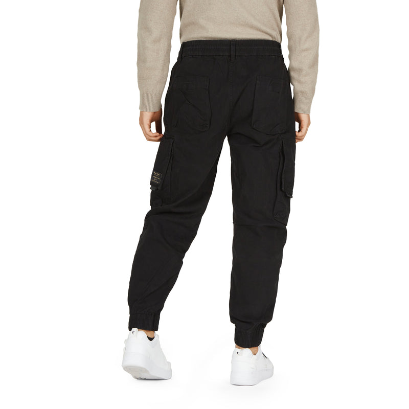 THREE-DIMENSIONAL MULTI-POCKET CARGO PANTS